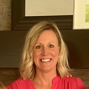 Meet your Posher, Cami